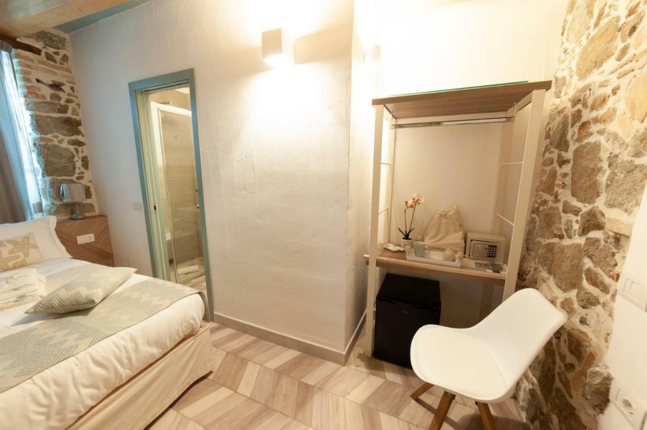 Perdas Rooms Villasimius Exterior foto