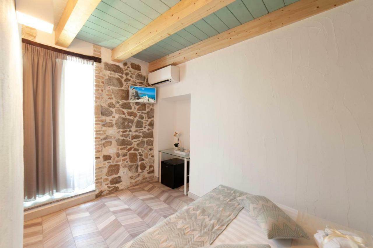 Perdas Rooms Villasimius Exterior foto